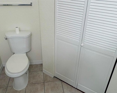 6348 Raleigh Street - Photo Thumbnail 10