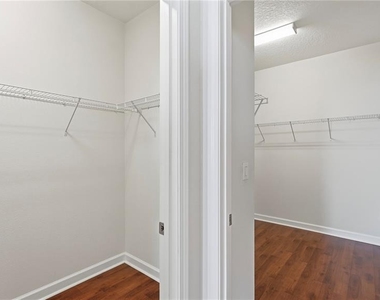 3053 Youngford Street - Photo Thumbnail 27