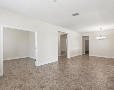 3053 Youngford Street - Photo Thumbnail 10