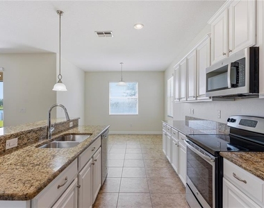 3053 Youngford Street - Photo Thumbnail 21