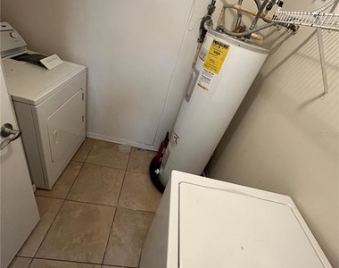 709 Secret Harbor Ln - Photo Thumbnail 10