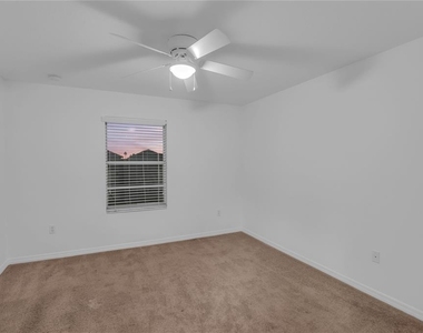 15381 Avenue Of The Arbors - Photo Thumbnail 24