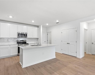 5120 Clay Whaley Road - Photo Thumbnail 4