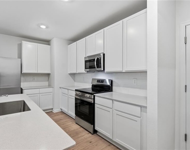 5120 Clay Whaley Road - Photo Thumbnail 8