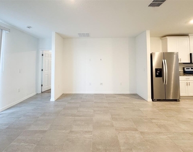 3533 Broadwing Boulevard - Photo Thumbnail 10