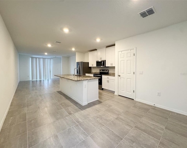3533 Broadwing Boulevard - Photo Thumbnail 6