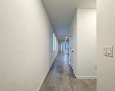 3533 Broadwing Boulevard - Photo Thumbnail 4