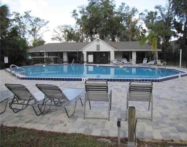 1004 Northlake Drive - Photo Thumbnail 18