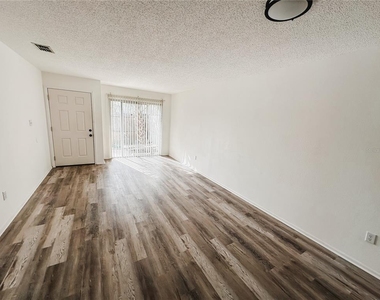 5390 Se 29th Place - Photo Thumbnail 5