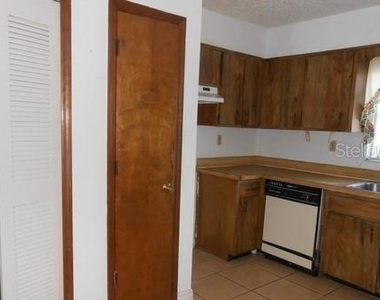2007 Kelley Avenue - Photo Thumbnail 4