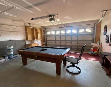 622 Eagle Pointe S - Photo Thumbnail 20