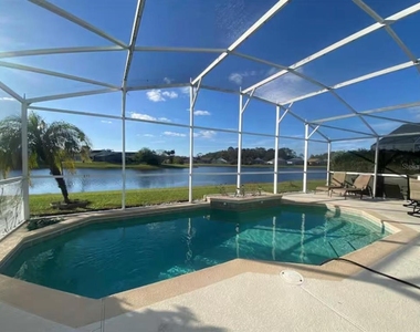 622 Eagle Pointe S - Photo Thumbnail 4