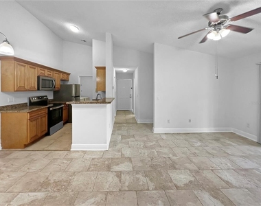 708 Secret Harbor Lane - Photo Thumbnail 4