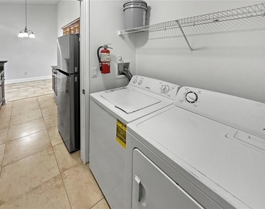 708 Secret Harbor Lane - Photo Thumbnail 5