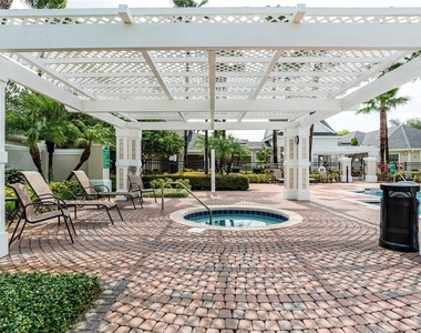 430 Southern Pecan Circle - Photo Thumbnail 28