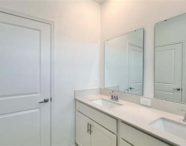 6079 Wellbeing Way - Photo Thumbnail 31