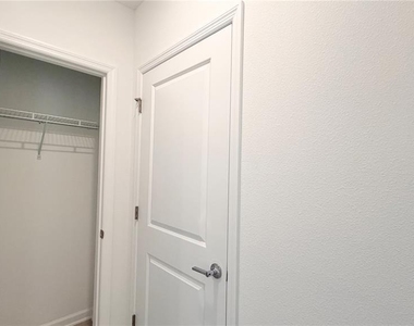 6079 Wellbeing Way - Photo Thumbnail 10