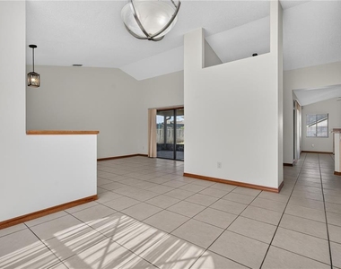 4059 Waterview Loop - Photo Thumbnail 3