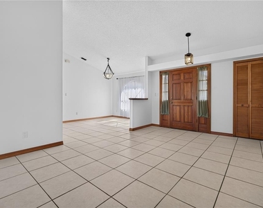 4059 Waterview Loop - Photo Thumbnail 2
