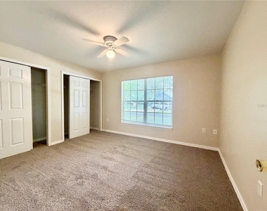939 Pecan Street - Photo Thumbnail 4