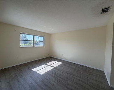 2619 Magdalina Drive - Photo Thumbnail 17