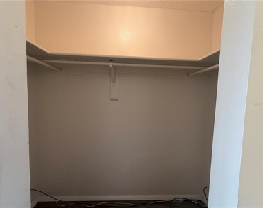2619 Magdalina Drive - Photo Thumbnail 22