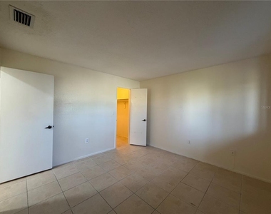 2619 Magdalina Drive - Photo Thumbnail 13