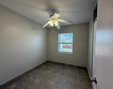 21090 Bersell Avenue - Photo Thumbnail 13