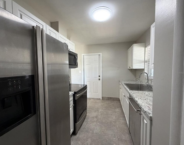 21090 Bersell Avenue - Photo Thumbnail 8