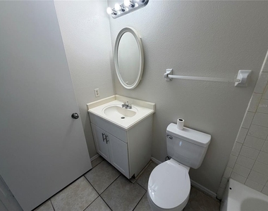 73 Olive Drive - Photo Thumbnail 14