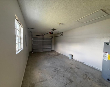 73 Olive Drive - Photo Thumbnail 15