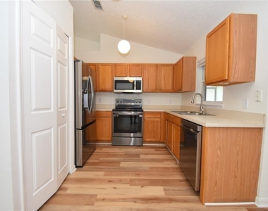 14 Ryley Lane - Photo Thumbnail 11
