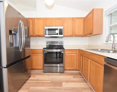 14 Ryley Lane - Photo Thumbnail 12