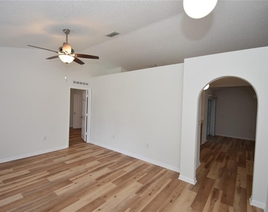 14 Ryley Lane - Photo Thumbnail 4