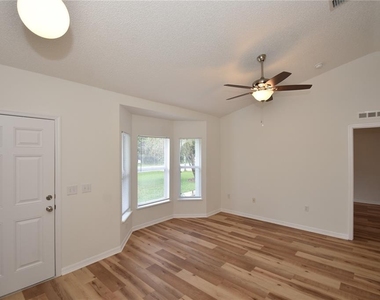 14 Ryley Lane - Photo Thumbnail 3