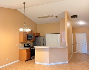 24 Ryall Lane - Photo Thumbnail 2