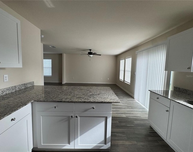1271 S Mcduff Street - Photo Thumbnail 8
