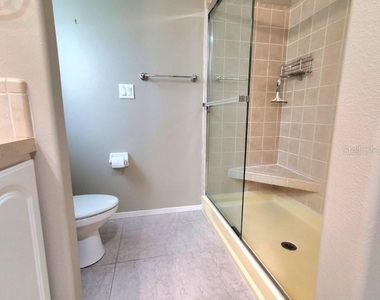 14 Freeman Avenue - Photo Thumbnail 23