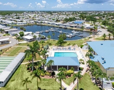 14 Freeman Avenue - Photo Thumbnail 12