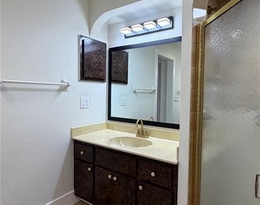 20538 Tappan Zee Drive - Photo Thumbnail 9