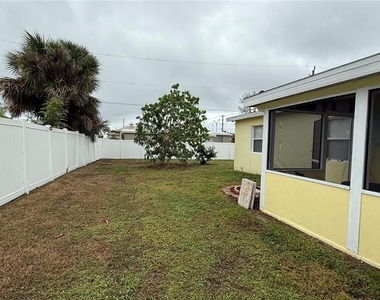 824 Conreid Drive - Photo Thumbnail 11