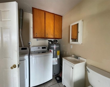 3305 13th Avenue W - Photo Thumbnail 7