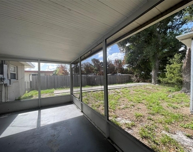 3305 13th Avenue W - Photo Thumbnail 20