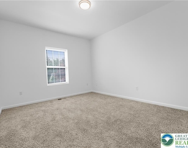 825 16th Avenue - Photo Thumbnail 24