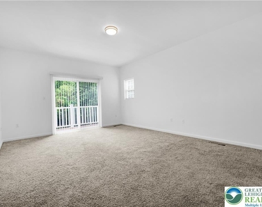 825 16th Avenue - Photo Thumbnail 16