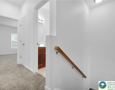 825 16th Avenue - Photo Thumbnail 15