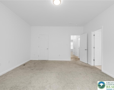 825 16th Avenue - Photo Thumbnail 19
