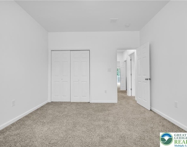 825 16th Avenue - Photo Thumbnail 25