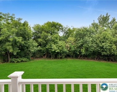 825 16th Avenue - Photo Thumbnail 18