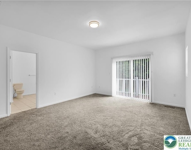 825 16th Avenue - Photo Thumbnail 17